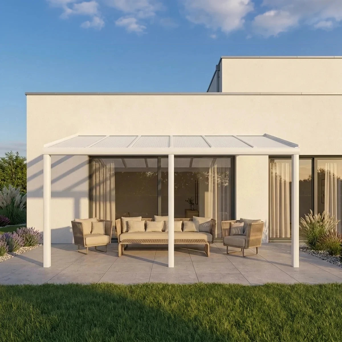 Premium Weiß Terrassenüberdachung Alu mit Stegplatten 16mm opal/weiß